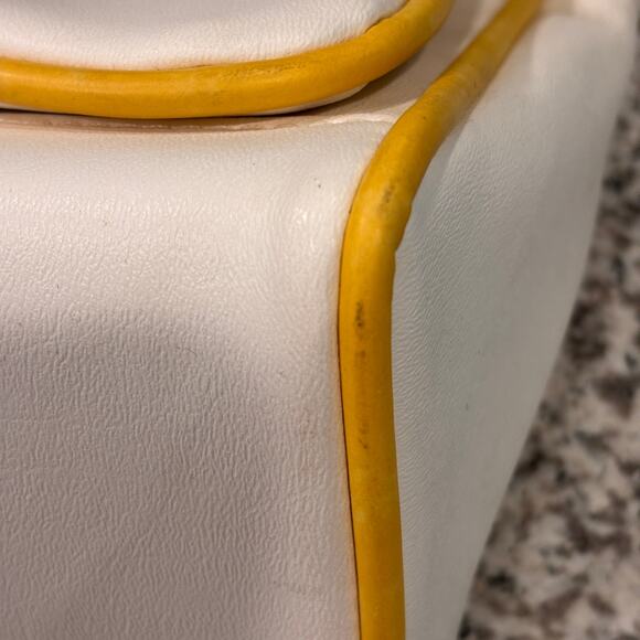 Vtg Vinyl Owl Shoulder Bag Pegie by the Sea Purse Handbag White Yellow Retro 70s - Picture 11 of 12